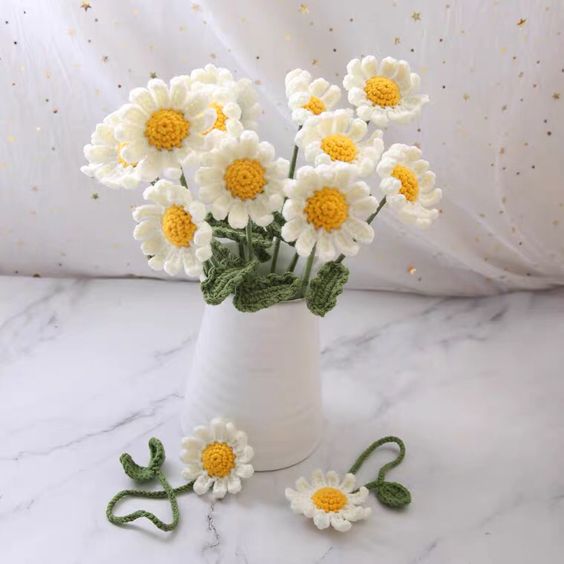 Mẫu hoa len handmade trang trí 03 Mẫu hoa len handmade trang trí 03