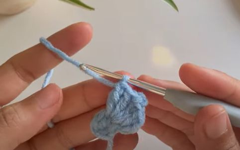 Cách Móc Len Hoa Cẩm Tú Cầu Đẹp & Đơn Giản Cho Người Mới 9 buoc 2 dan nhanh hoa cam tu cau
