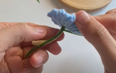 Cách Móc Len Hoa Cẩm Tú Cầu Đẹp & Đơn Giản Cho Người Mới 11 buoc 4 ket hop cac canh hoa cam tu cau
