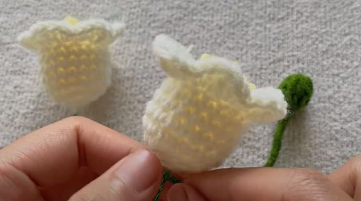 Cách Móc Hoa Linh Lan Bằng Len Handmade Chi Tiết 7 móc hoa linh lan bằng len