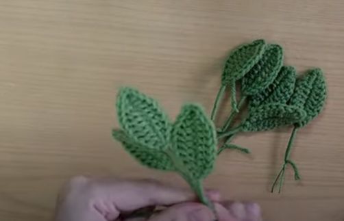 Cách Móc Hoa Đào Bằng Len Đón Một Năm Mới Rực Rỡ 13 Móc cánh hoa đào