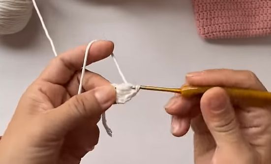 Cách Móc Túi Len Đựng Tỏi Cho Bé Cực Đáng Yêu 11 moc tui len dung toi b2
