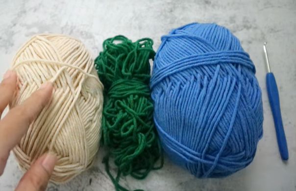 Hướng Dẫn Cách Móc Ví Cầm Tay Bằng Len Xinh Xắn 9 nguyen lieu moc vi cam tay bang len